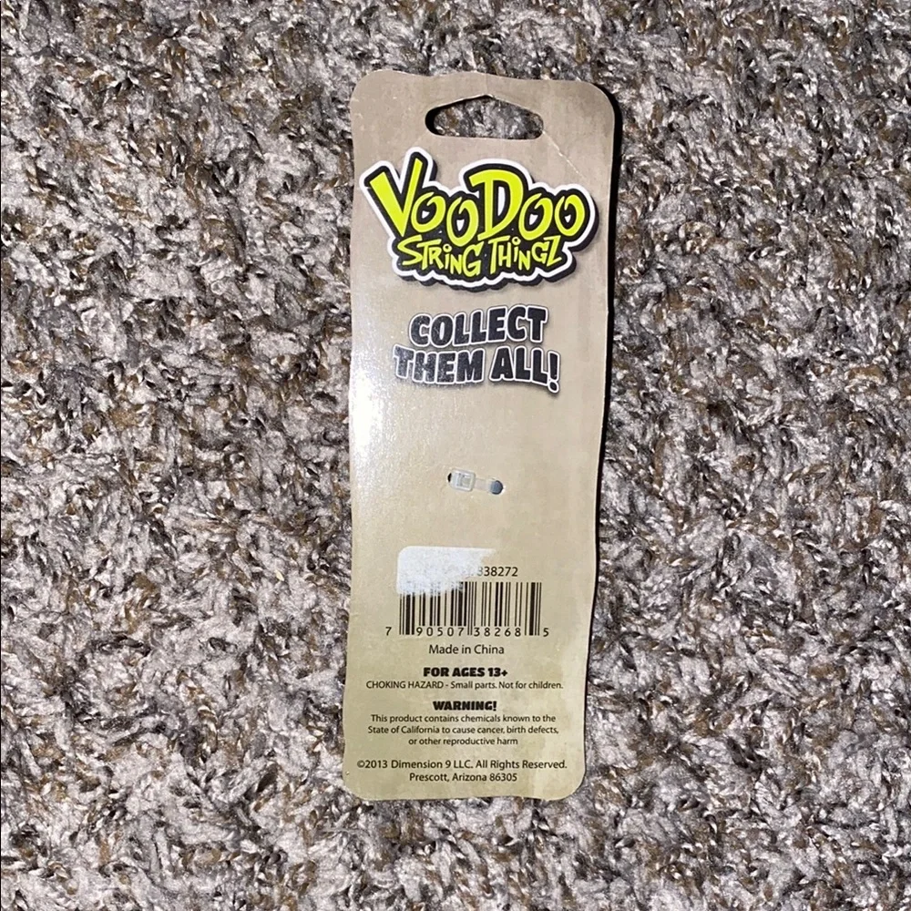 Voodoo String Thingz Keychain - Picture 2 of 2